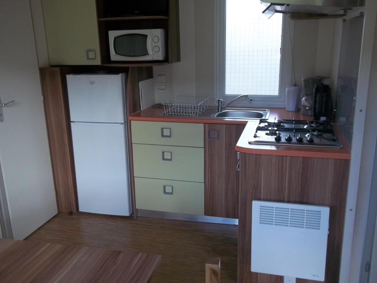 Camping Aire Du Gros Pre Lesseux Luaran gambar