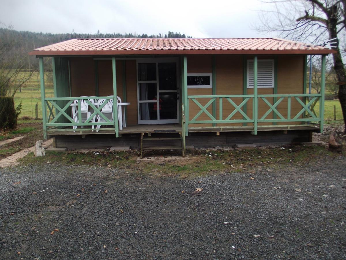 Camping Aire Du Gros Pre Lesseux Luaran gambar